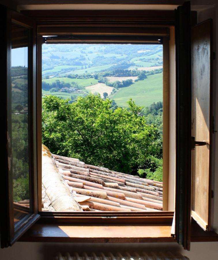 בית הארחה אורבינו 	Country House Ca' Vernaccia מראה חיצוני תמונה