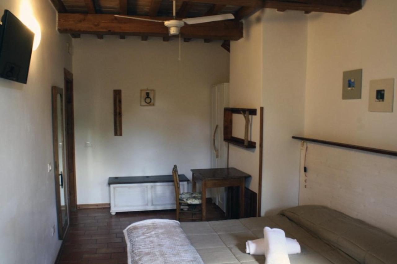 בית הארחה אורבינו 	Country House Ca' Vernaccia מראה חיצוני תמונה
